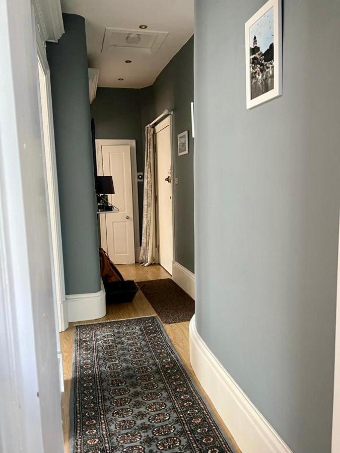 גלאזגו Beautiful Double Room In Idyllic West End Townhouse מראה חיצוני תמונה